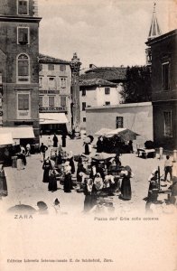 Croatia Zara Piazza Dell Erbe Colla Colonna Zadar Vintage Postcard 09.91