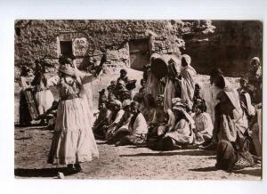 247246 Arabian girl Dance Ouled Nails yashmak Vintage postcard