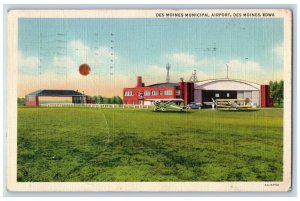 Des Moines Iowa IA Postcard Des Moines Municipal Airport Airplane 1940 Vintage