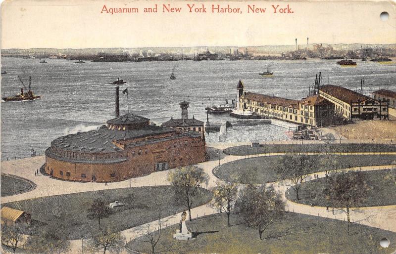 New York City Battery Park Aquarium~Boats & Docks in Harbor~c1910 Postcard