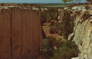 America Postcard - El Morro National Monument, Ramah, New Mexico   T10321