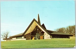 postcard Lake Geneva Wisconsin - First Evangelical Lutheran Church