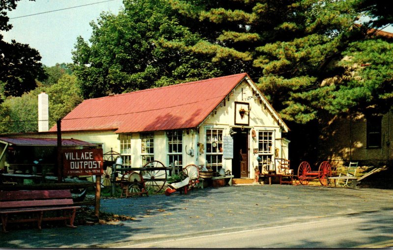 Pennsylvania Knauertown Village Outpost Antiques and Collectables St Peter�...