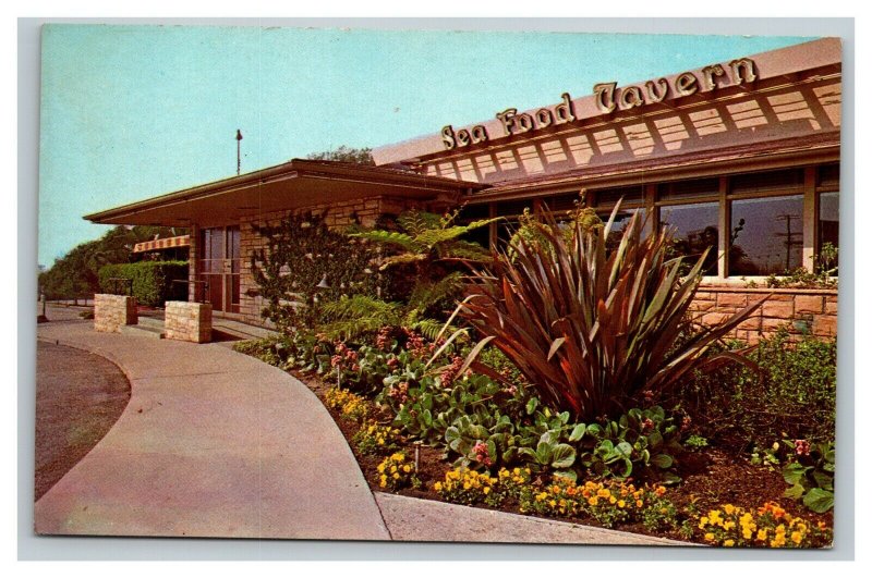 Vintage 1950's Advertising Postcard Sea Food Tavern Pasadena California