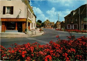 CPM Chaource- La Place,Sporting Bar et la Maison de la Presse FRANCE (1020986)