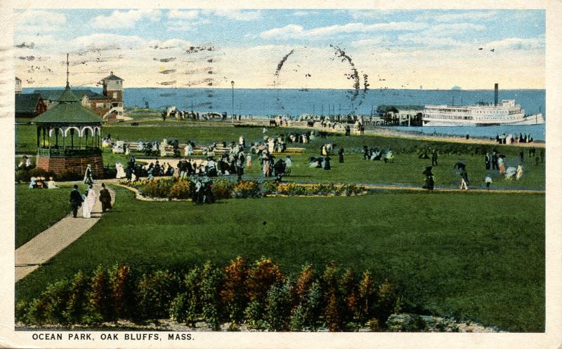 MA - Martha's Vineyard Island. Oak Bluffs. Ocean Park from Sea View Avenue