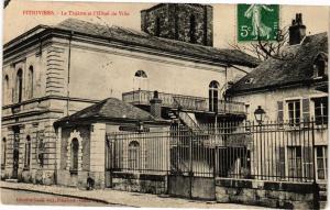 CPA PITHIVIERS-Le Theatre et l'Hotel de Ville (266000)