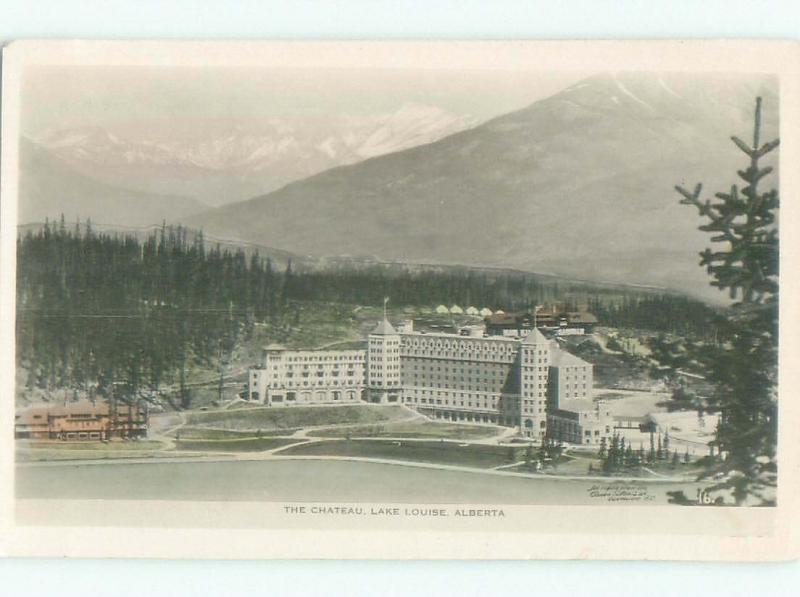 1940's rppc HOTEL SCENE Lake Louise Alberta AB W0976