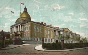 Vintage Postcard 1910's State House and Hooker Monument Boston Massachusetts MA