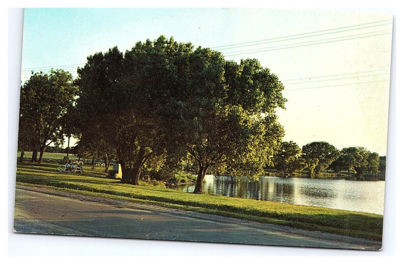 Sterling Lake Park Sterling Kans. Kansas Postcard 