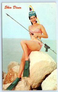 Risque Cheesecake BATHING BEAUTY at Ocean ~ SKIN DIVER c1950s  Postcard