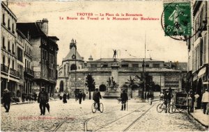 CPA TROYES - Place de la Bonneterie (71925)