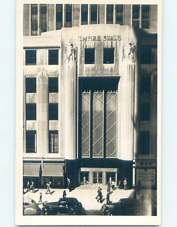 Old rppc OLD CARS AT ENTRANCE TO EMPIRE STATE BUILDING New York City NY HM2798