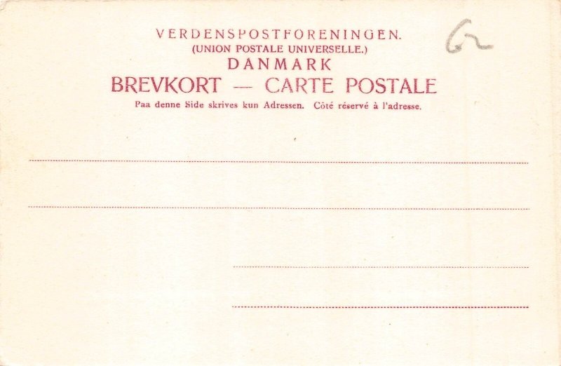 C045 Denmark  Copenhagen Statue vintage postcard