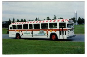 Sunshine Bus, Museum of Science & Technology, Ottawa, Ontario. 1987