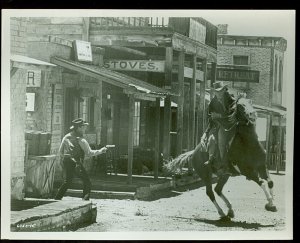 Movie Still, Return of the Gun Fighter, Robert Taylor, No. 6053-45