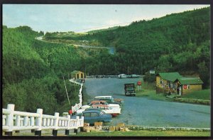 Quebec PERCE Chemin Des Caps Et Belvedere with older cars - Chrome