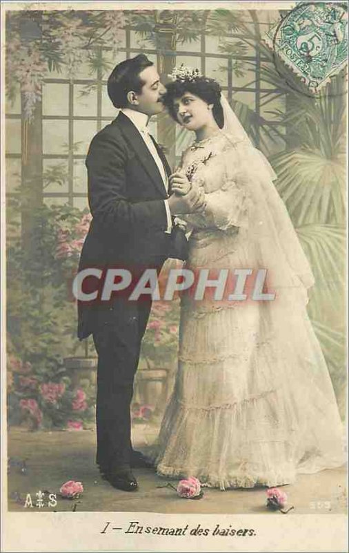 Postcard Old Sowing In Kissing Woman Marriage