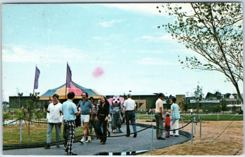 c1970s Des Moines, IA Adventureland New Amusement Park Altoona Chrome PC A320