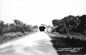 Postcard  950s RPPC Photo Iowa Winterset Covered Bridge Cook 22-13441