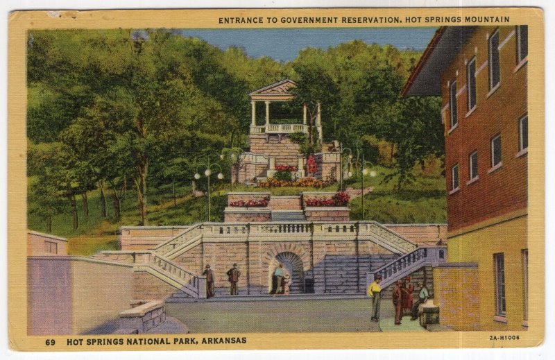 Hot Springs National Park, Arkansas, Entrance to Govt Reservation