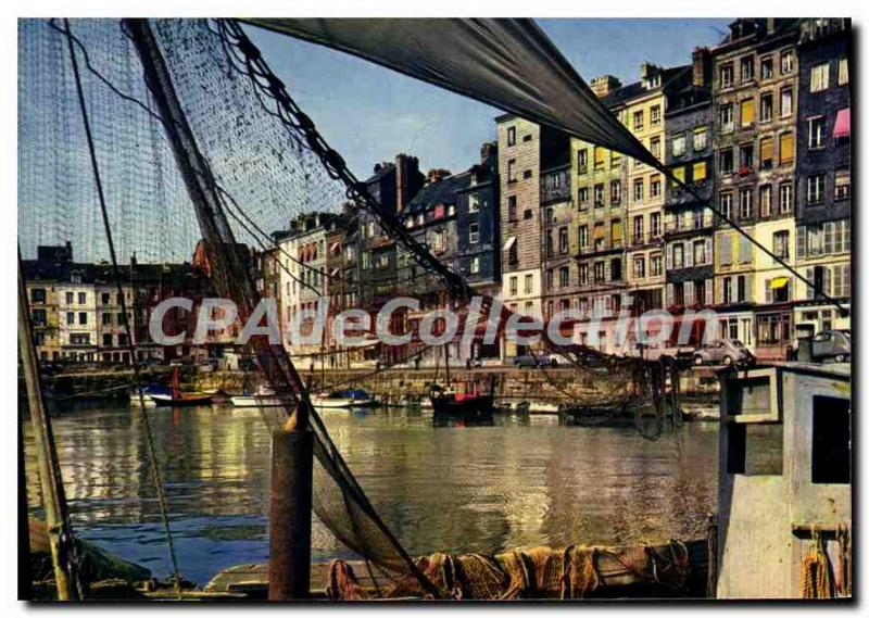 Modern Postcard Honfleur The Vieux Bassin and Le Quai Sainte Catherine