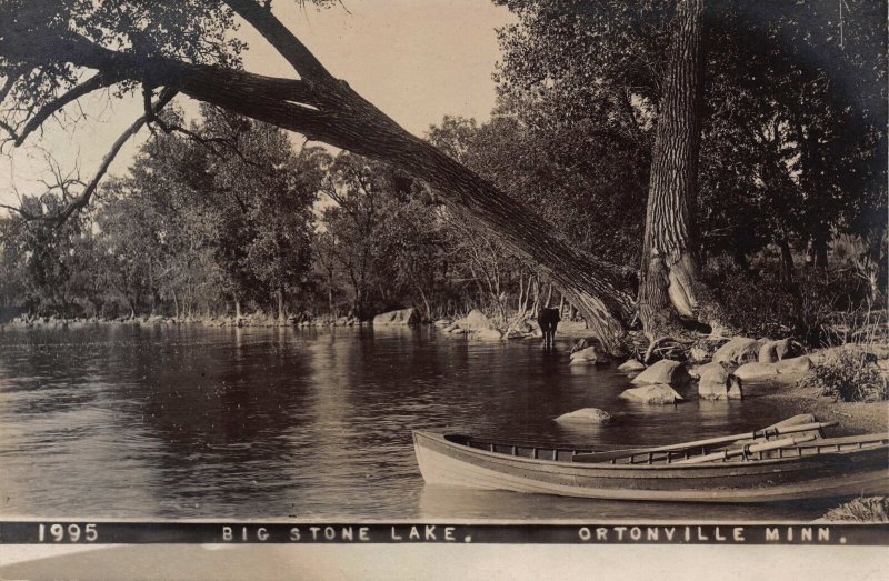 Real Photo Postcard Big Stone Lake in Ortonville Minnesota110294