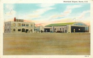 South Dakota Huron Municipal Airport Teich roadside Postcard 22-9514