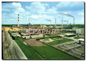 Postcard Modern Lacq Vue Generale Energy Oil Refinery