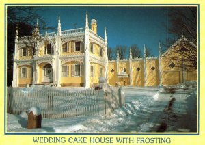 VINTAGE CONTINENTAL SIZE POSTCARD WEDDING CAKE HOUSE KENNEBUNKPORT MAINE