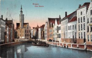 BG26437 bruges quai spinols belgium