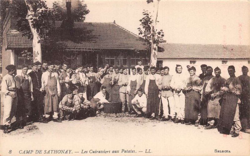 Camp de Sathonay France Les Cuirassiers aux Patates Vintage Postcard AA68399