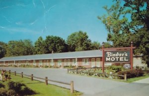 Binders Motel Hotel Poughkeepsie New York 1960s Postcard