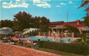 Dallas Texas 1950s Town House pool roadside Davis postcard 10069