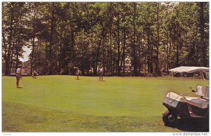 IRVINGTON , Virginia , PU-1970 Tides Inn Golf Lodge & Golf Course