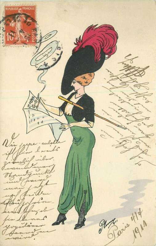 1911 Woman Big Hat Fashion Cigarette Le Femme Newspaper Artist Plum Postcard