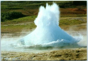 Postcard - The Junior Geyser Strokkur, Iceland 