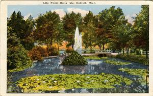 MI - Detroit. Belle Isle, Lily Pond