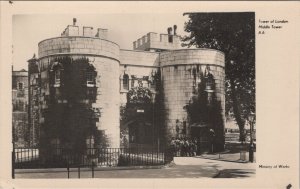 London Postcard - The Tower of London, Middle Tower DC409