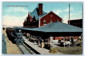 c1910 C.N.R. Depot Saskatoon Saskatchewan Canada Unposted Antique Postcard