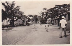 Belgian Congo Matadi Une rue d'un Village negre Real Photo