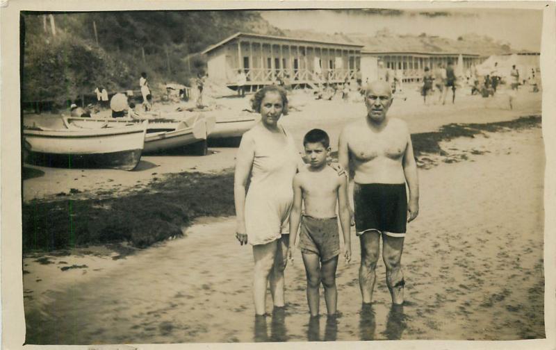 Romania family social history la Constanta tourists snapshot photo postcard 30s