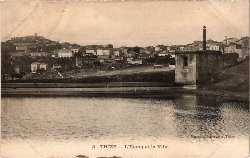 CPA Thizy - L'Etang et la Ville (1036368)