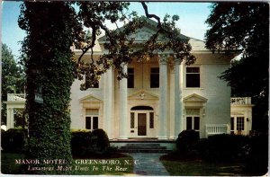 Postcard MOTEL SCENE Greensboro North Carolina NC AM9482