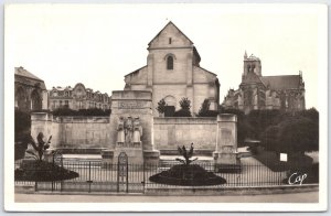 Vintage Soissons Monument des Anglais WWI Memorial France Postcard