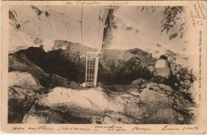 CPA LES ECHELLES Entree des Grottes des Echelles (1194913)