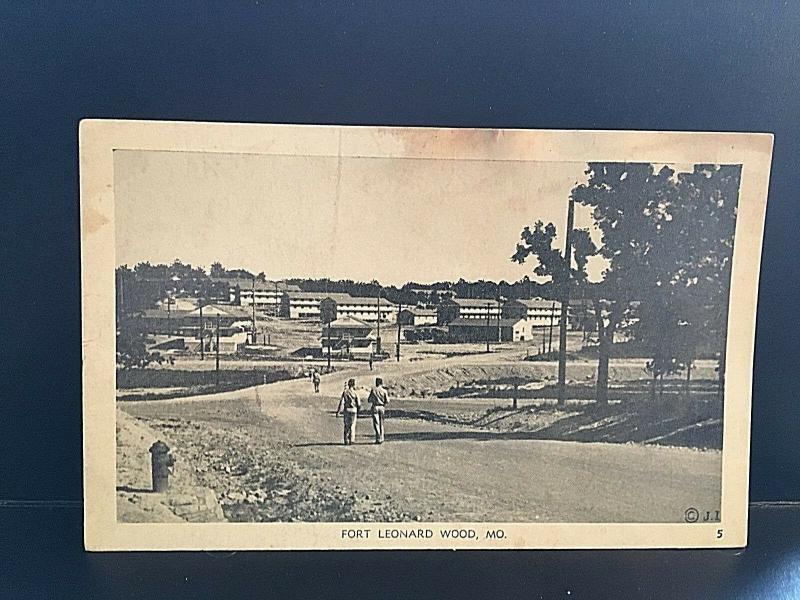 Postcard  View of Barracks at  Fort Leonard Wood, MO     W1