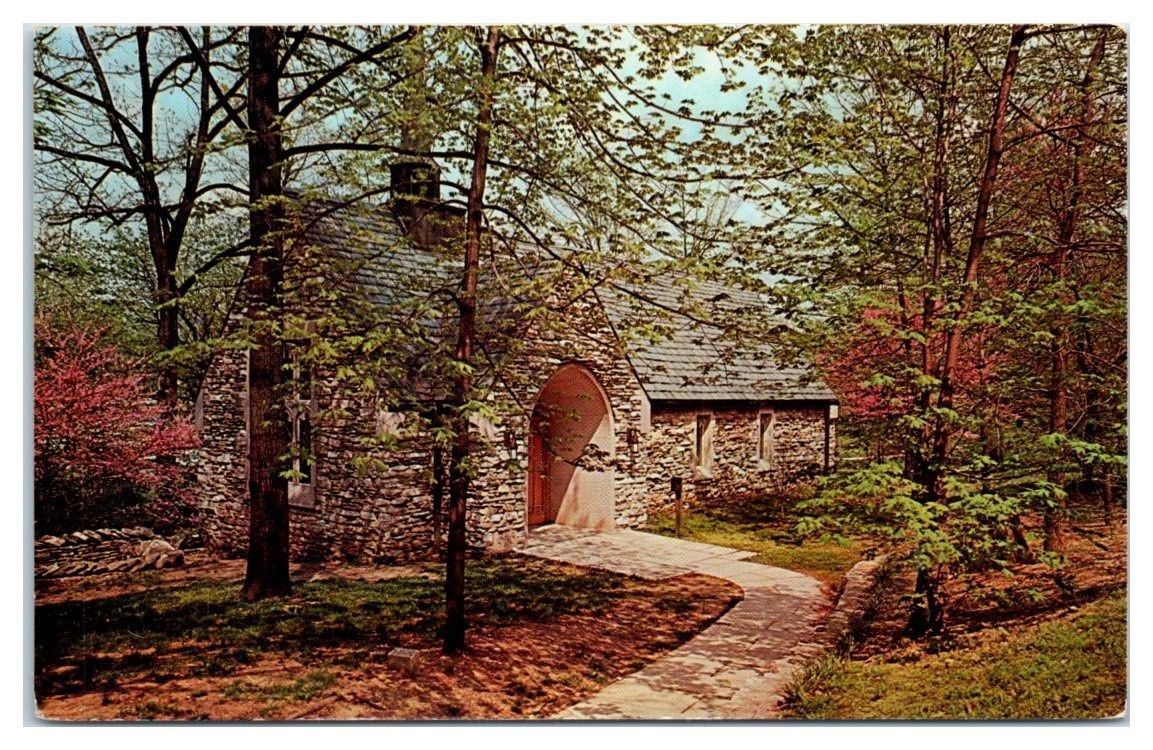1950s/60s Beck Chapel, University of Indiana, Bloomington, IN Postcard