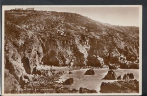 Channel Islands Postcard - Moulin Huet Bay, Guernsey    RS11144