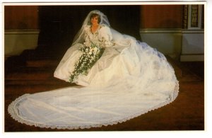 Princess Diana, Royal Wedding, 1981, Gown